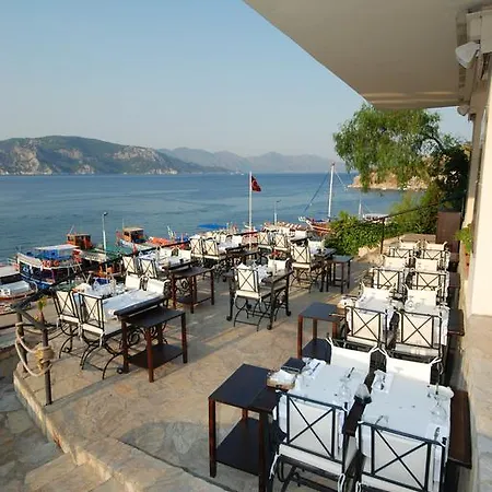 Hotel apartamentowy Es 2*